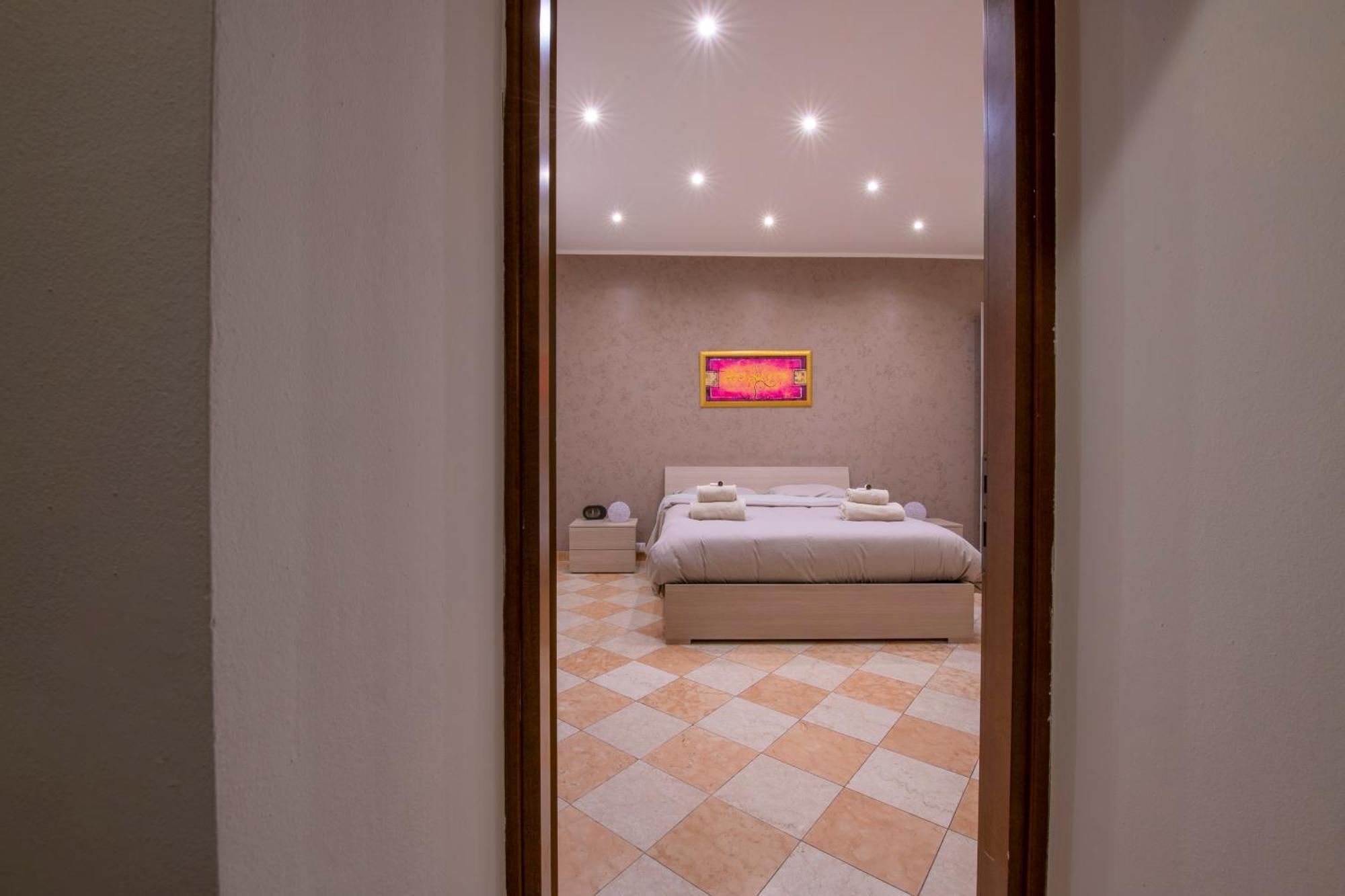 Palace Home Mazzini Verona Center Екстер'єр фото