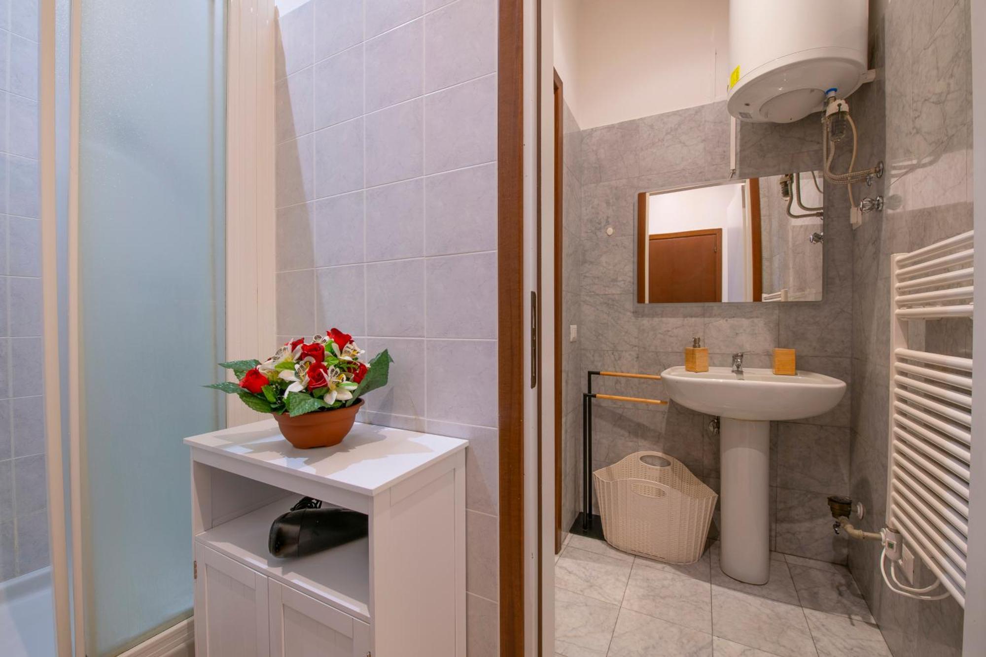 Palace Home Mazzini Verona Center Екстер'єр фото